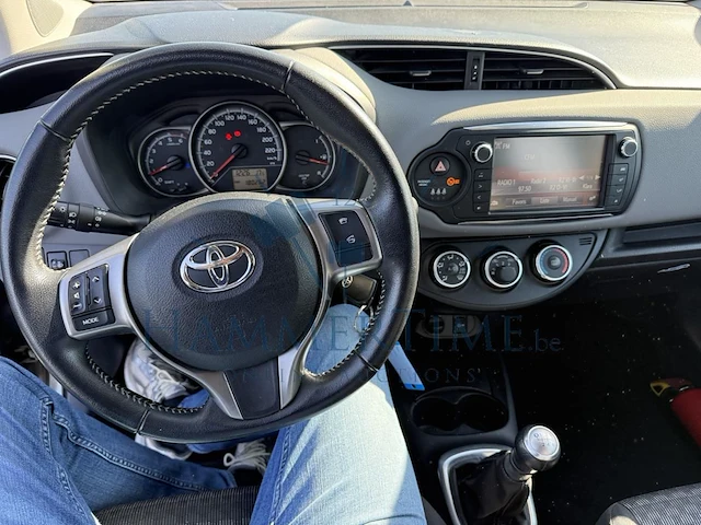 Toyota yaris 1.4 d-4d comfort, 2016 - afbeelding 4 van  31