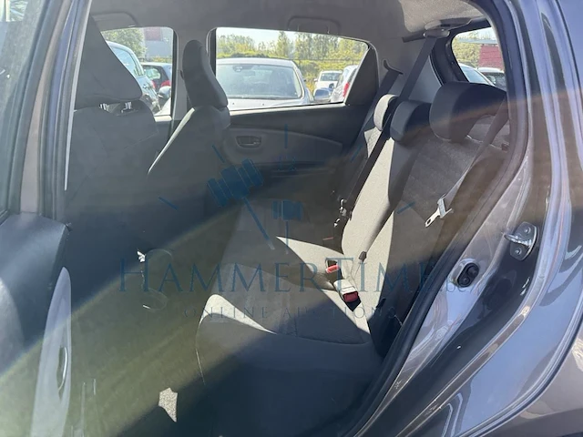 Toyota yaris 1.4 d-4d comfort, 2016 - afbeelding 18 van  31