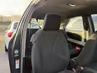 Toyota yaris 1.4 d-4d london dpf, 2011 - afbeelding 13 van  36