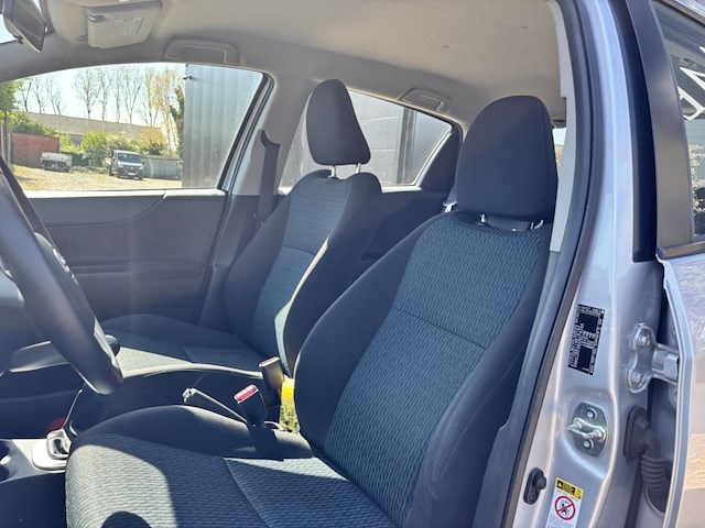 Toyota yaris, 2012 - afbeelding 2 van  33