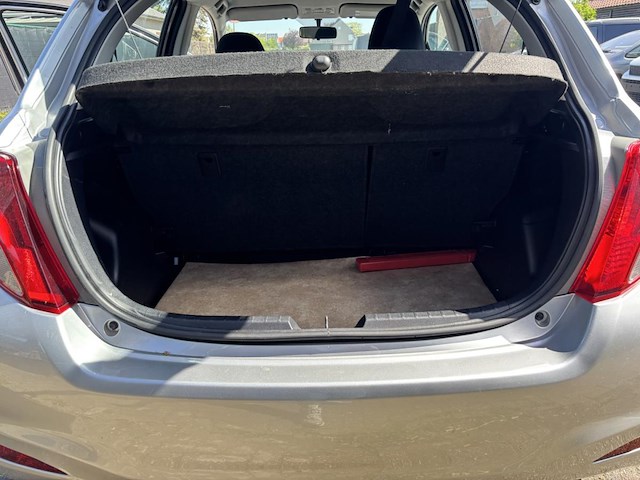 Toyota yaris, 2012 - afbeelding 17 van  33