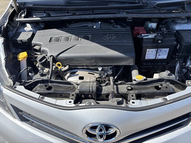 Toyota yaris, 2012 - afbeelding 21 van  33