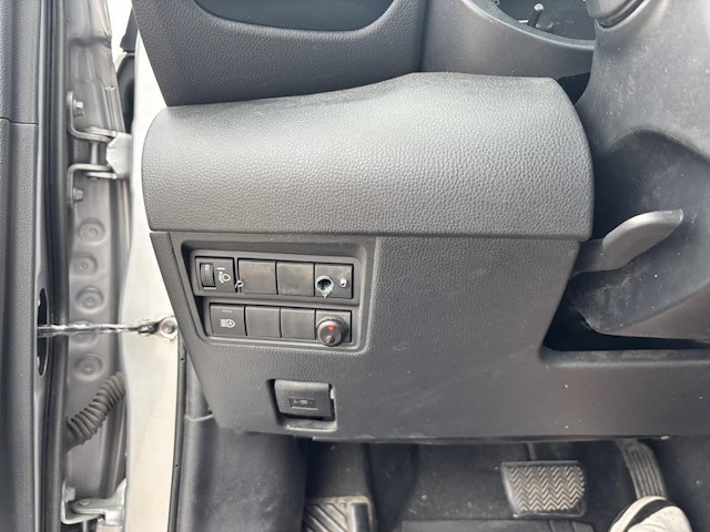 Toyota yaris, 2023 - afbeelding 13 van  32