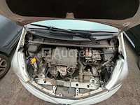 Toyota yaris auto (2011-94,079 km-vin:vnkkl3d300a006307) - afbeelding 4 van  22
