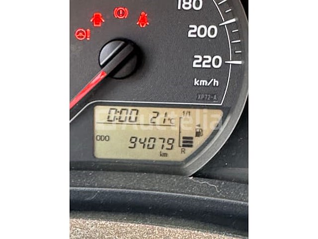 Toyota yaris auto (2011-94,079 km-vin:vnkkl3d300a006307) - afbeelding 5 van  22