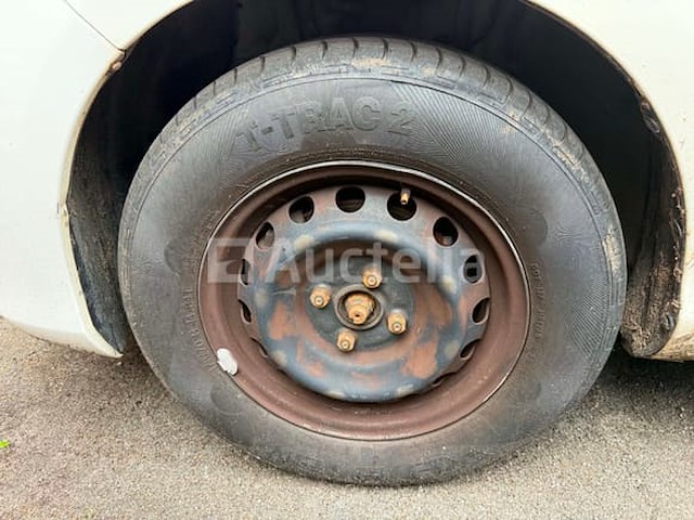 Toyota yaris auto (2011-94,079 km-vin:vnkkl3d300a006307) - afbeelding 12 van  22