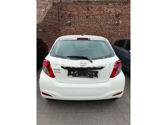 Toyota yaris auto (2011-94,079 km-vin:vnkkl3d300a006307) - afbeelding 19 van  22