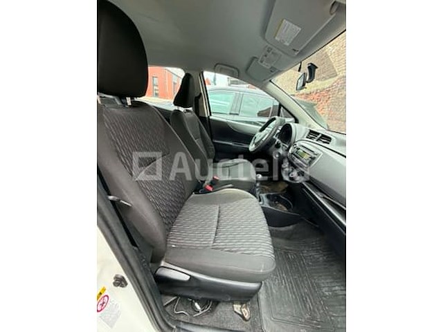 Toyota yaris auto (2011-94,079 km-vin:vnkkl3d300a006307) - afbeelding 21 van  22
