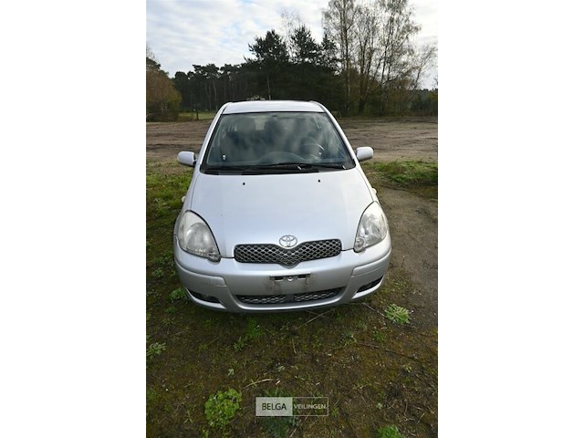 Toyota yaris personenwagen - afbeelding 8 van  15