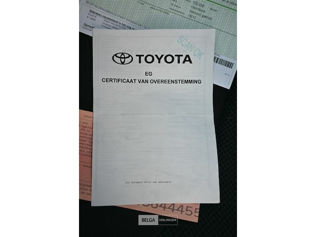 Toyota yaris personenwagen - afbeelding 11 van  15