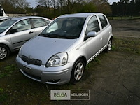 Toyota yaris personenwagen - afbeelding 14 van  15