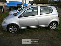 Toyota yaris personenwagen - afbeelding 15 van  15