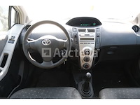Toyota yaris politievoertuig (2007-159,315 km) - afbeelding 3 van  51