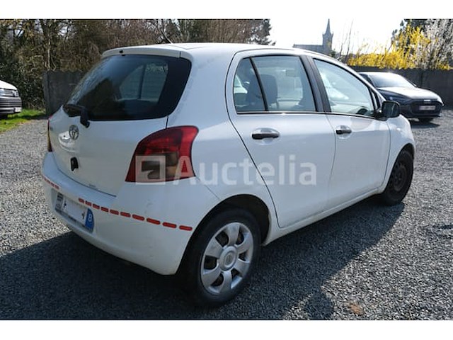 Toyota yaris politievoertuig (2007-159,315 km) - afbeelding 4 van  51