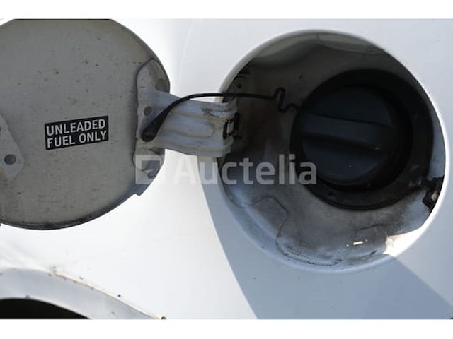 Toyota yaris politievoertuig (2007-159,315 km) - afbeelding 18 van  51