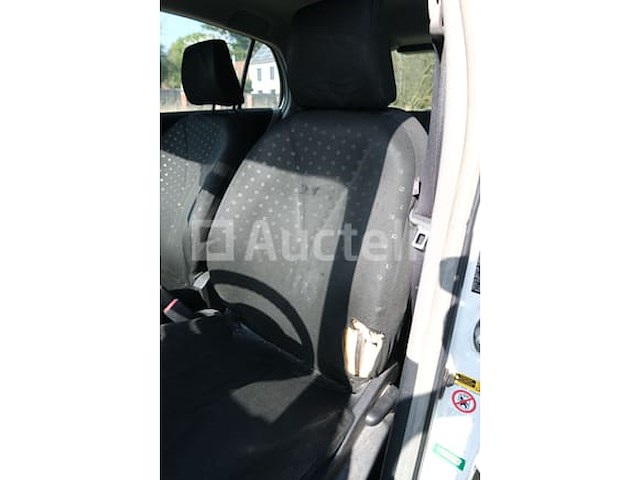 Toyota yaris politievoertuig (2007-159,315 km) - afbeelding 35 van  51