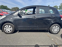 Toyota yaris van 1.0i vvt-i natura,2011 - afbeelding 31 van  32