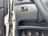 Toyota yaris verso 1.3i vvt-i 16v linea luna, 2004 - afbeelding 13 van  38