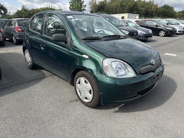 Toyota yaris verso 1.3i vvt-i 16v linea luna,2001 - afbeelding 23 van  33