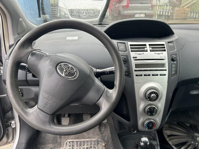 Toyota yaris, vnkjl96320a035500, 1e insch 2006-03-20, 64kw, 1299cm³, benzine, manueel, hatchback, euro 4, inschrijvingsbewijs deel i - afbeelding 3 van  15