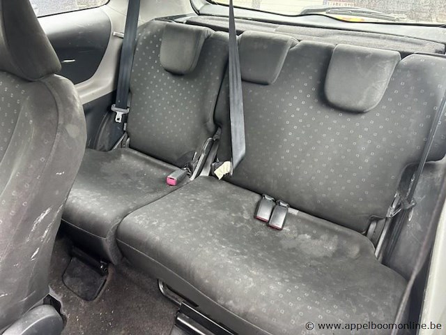 Toyota yaris, vnkjl96320a035500, 1e insch 2006-03-20, 64kw, 1299cm³, benzine, manueel, hatchback, euro 4, inschrijvingsbewijs deel i - afbeelding 4 van  15
