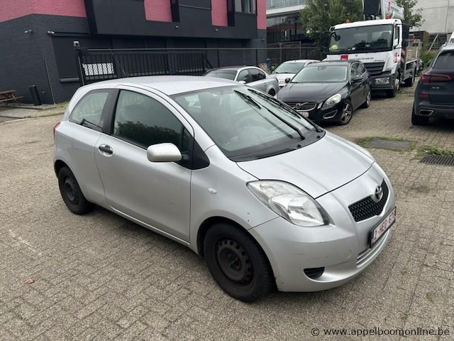 Toyota yaris, vnkjl96320a035500, 1e insch 2006-03-20, 64kw, 1299cm³, benzine, manueel, hatchback, euro 4, inschrijvingsbewijs deel i - afbeelding 1 van  15