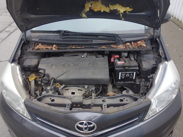 Toyota yaris - afbeelding 6 van  11