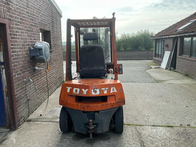 Toyota - afbeelding 3 van  6