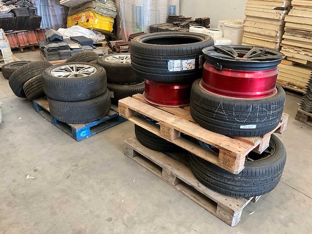 Toyotires proxes sport 2 lichtmetalen velgen met band (4x) - afbeelding 1 van  8