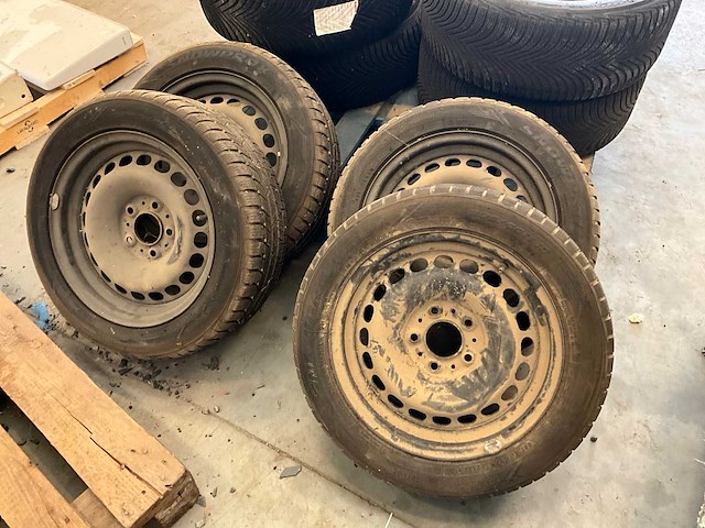 Toyotires proxes sport 2 lichtmetalen velgen met band (4x) - afbeelding 4 van  7