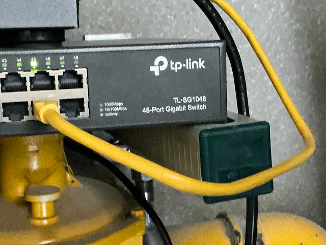 Tp-link tl-sg1048 switch - afbeelding 2 van  4