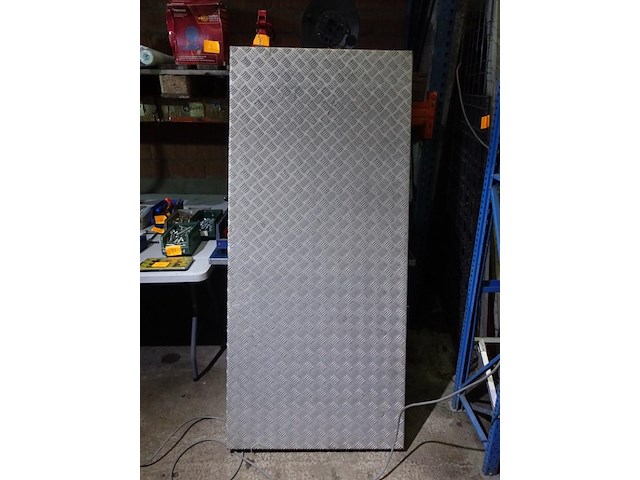 Traanplaat l. 1,80m - b.0,81m - geplooide rand van 10 cm - afbeelding 3 van  4