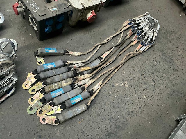 Tractel valbeveiliging (10x) - afbeelding 1 van  4