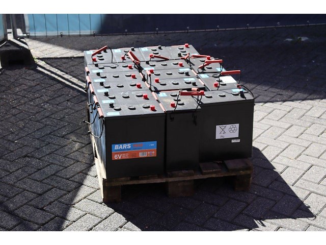 Tractie accu's bars j305 16 stuks nieuw - afbeelding 1 van  1