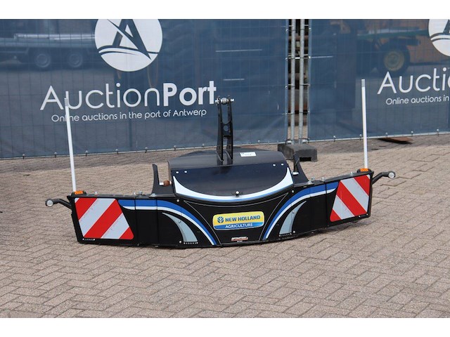 Tractor bumper new holland sw800 2022 - afbeelding 1 van  1
