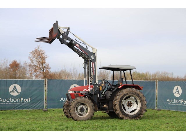 Tractor case ih 4230la diesel 80pk 1997 - afbeelding 1 van  1