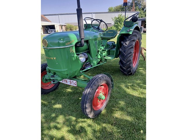Tractor deutz d30 - afbeelding 1 van  16
