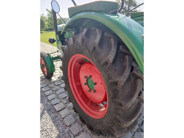 Tractor deutz d30 - afbeelding 13 van  16
