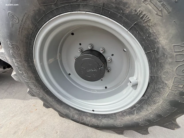 Tractor deutz-fahr agrotron 6145.4 - afbeelding 57 van  73