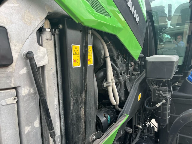 Tractor deutz-fahr agrotron 6145.4 - afbeelding 64 van  73
