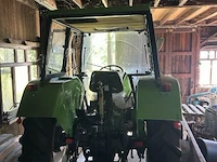 Tractor deutz-fahr dx 3.30 met cabine. voorzien van een bedrijfsurenteller met 47998.6 uur, zonder boorddocumenten - afbeelding 8 van  9
