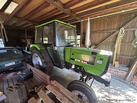 Tractor deutz-fahr dx 3.30 met cabine. voorzien van een bedrijfsurenteller met 47998.6 uur. - afbeelding 1 van  9