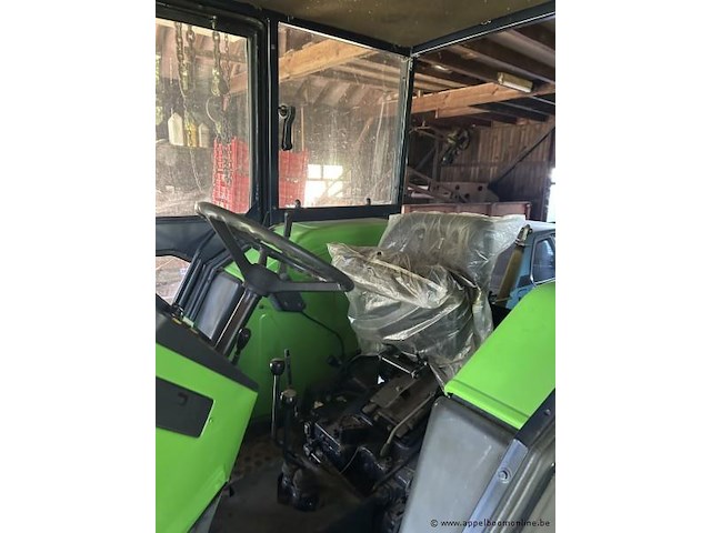 Tractor deutz-fahr dx 3.30 met cabine. voorzien van een bedrijfsurenteller met 47998.6 uur. - afbeelding 5 van  9