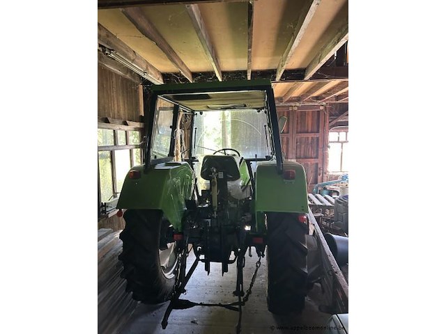 Tractor deutz-fahr dx 3.30 met cabine. voorzien van een bedrijfsurenteller met 47998.6 uur. - afbeelding 8 van  9