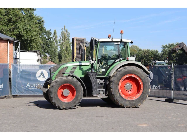Tractor fendt 722 vario diesel 163kw 2014 - afbeelding 1 van  1