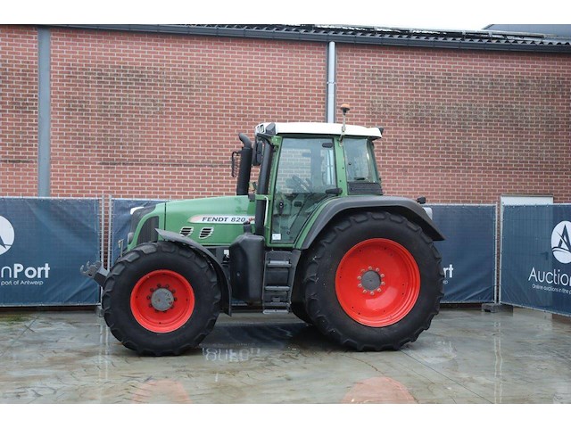 Tractor fendt 820 vario tms diesel 2008 - afbeelding 1 van  1