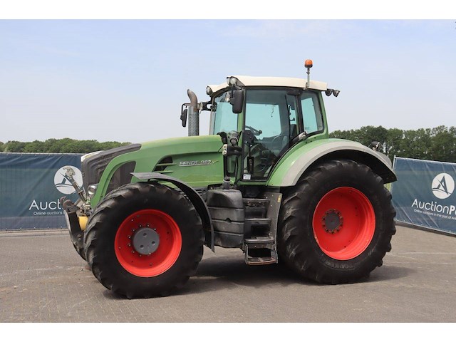 Tractor fendt 927 vario diesel - afbeelding 1 van  1