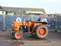 Tractor fiat 400/9 diesel 40pk - afbeelding 1 van  1