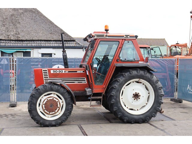 Tractor fiat 90-90 dt diesel 90pk 1986 - afbeelding 1 van  1