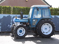 Tractor ford 4610 4-wd diesel 1984 - afbeelding 1 van  1